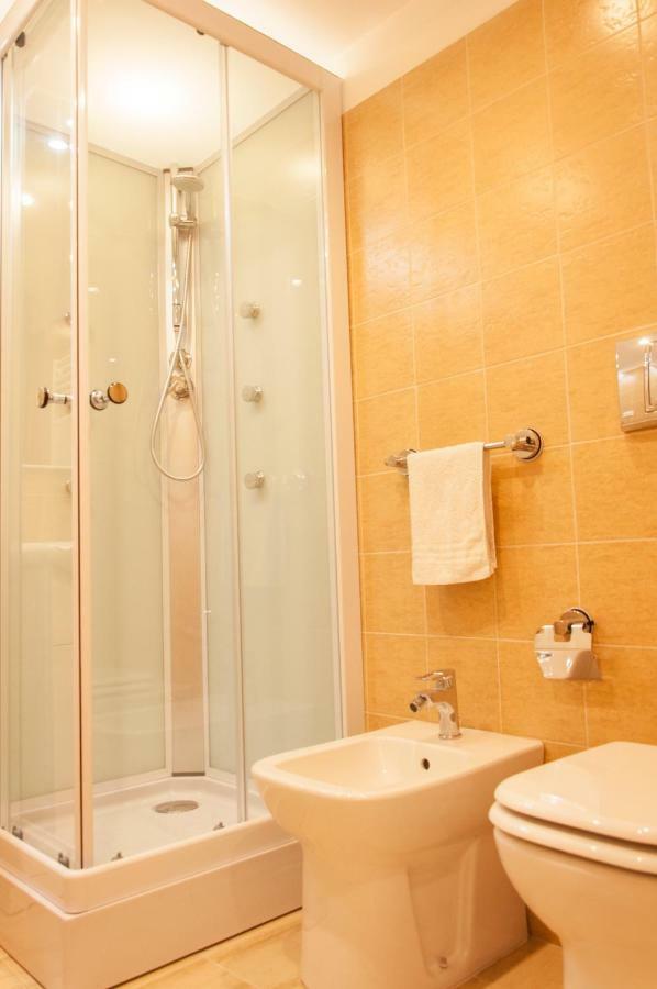 B&B Palazzo Paladini Lecce Esterno foto